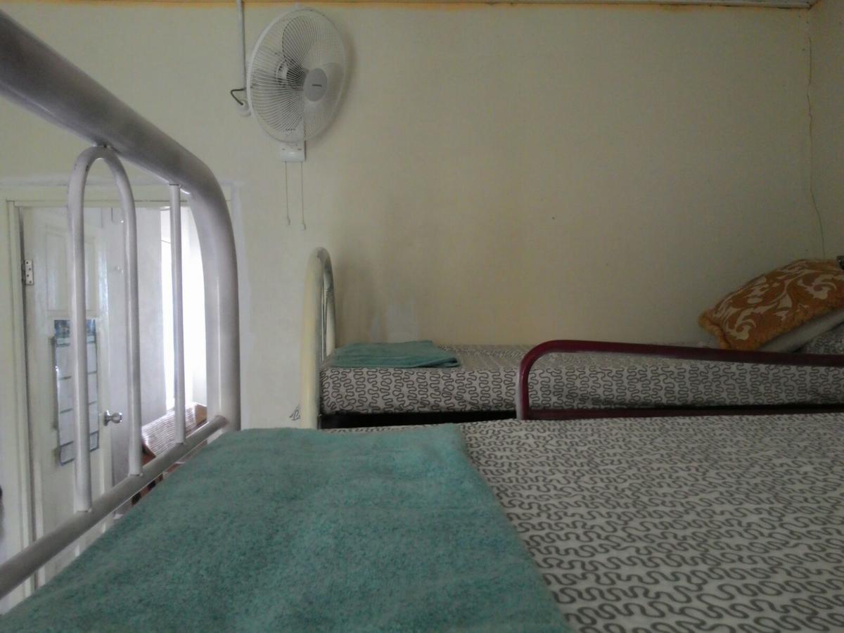 Pandan Beach Homestay Kampong Pandan Buitenkant foto